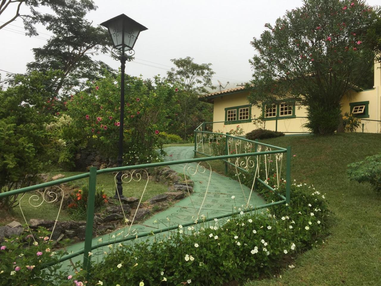 Pousada Primavera Sao Luiz do Paraitinga Esterno foto